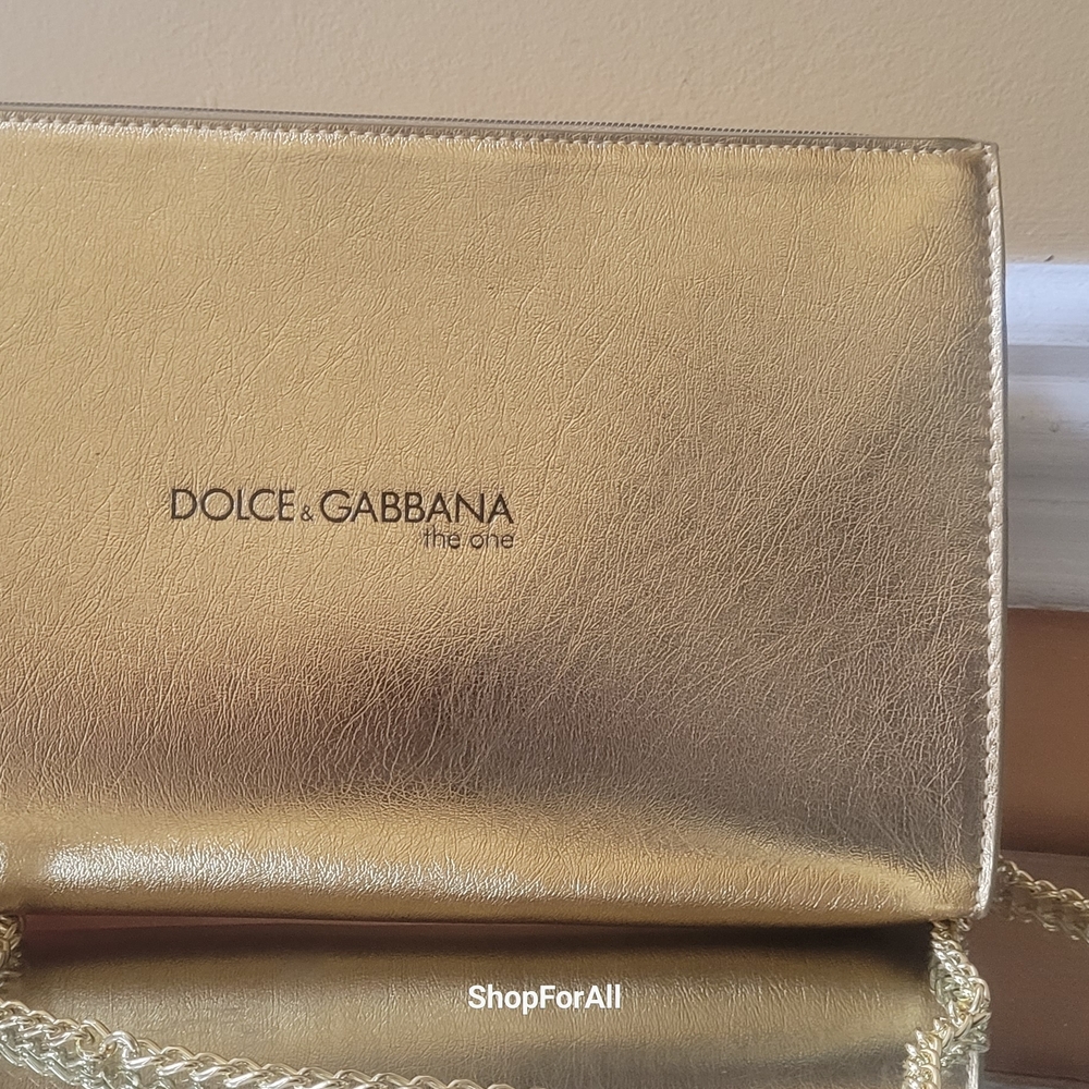 Dolce & Gabbana Gold Clutch - Picture 3 of 8